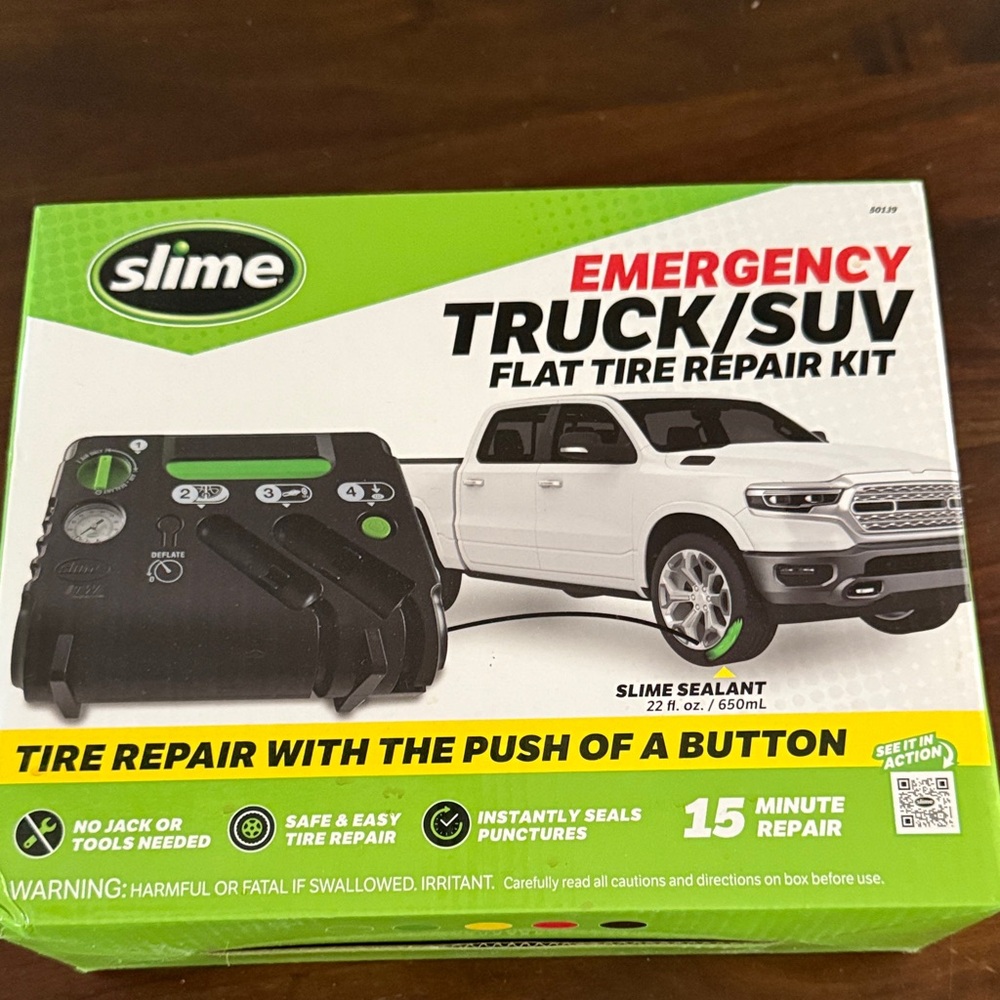 Slime Emergency Truck/SUV Flat Tire Repair Kit - Black